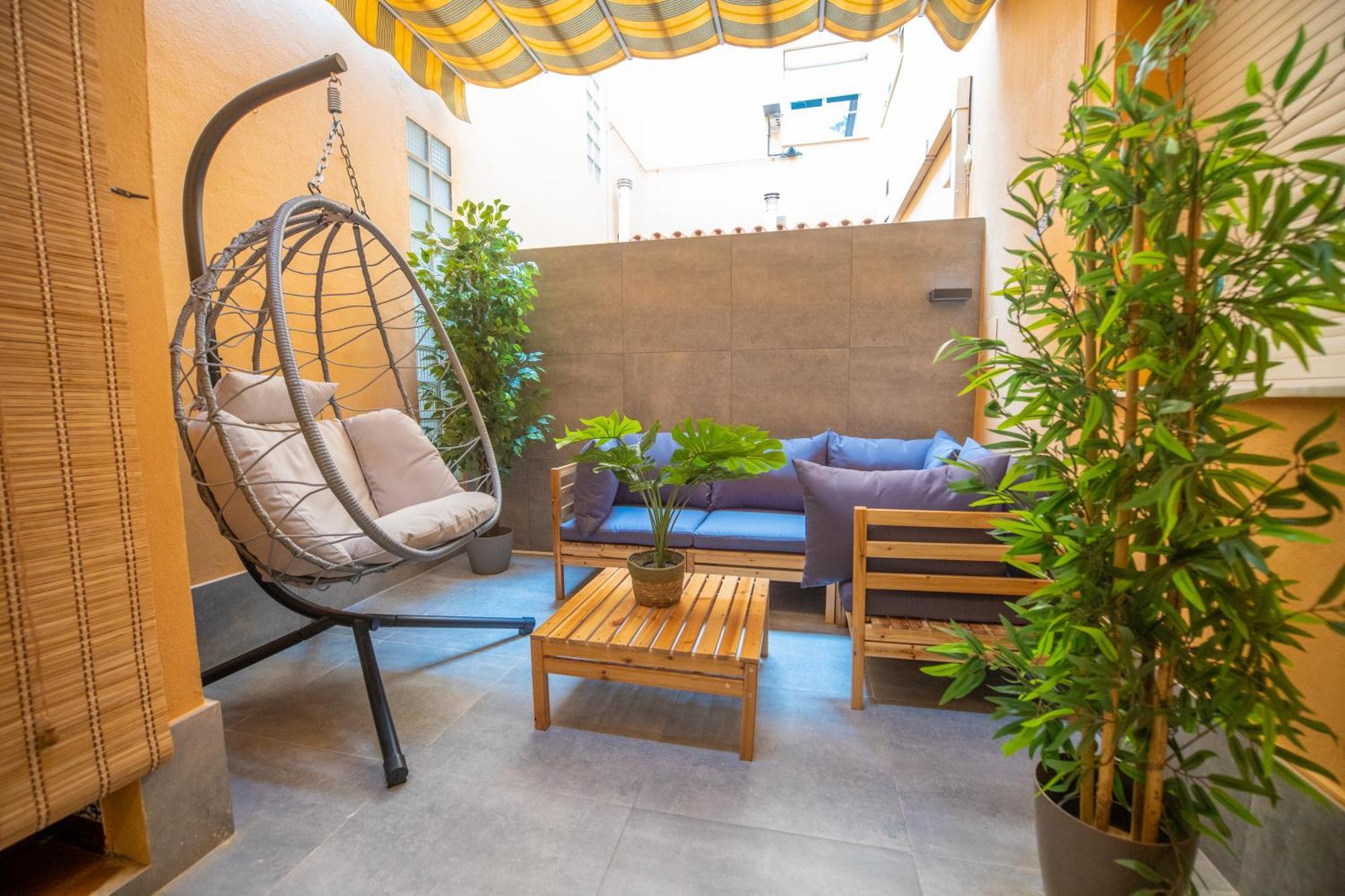 Prensa & Nice Courtyard By Ele Apartments Málaga Eksteriør billede