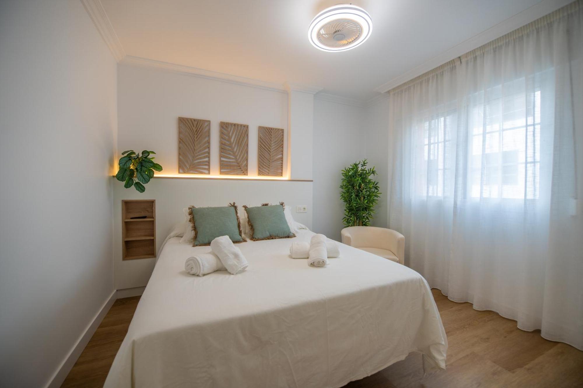 Prensa & Nice Courtyard By Ele Apartments Málaga Eksteriør billede